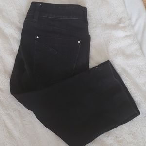 Black White House black market capri